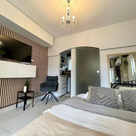 Villa Amore Radini Istrian Romantic Studio With Private Parking And Terrace Brtonigla Εξωτερικό φωτογραφία